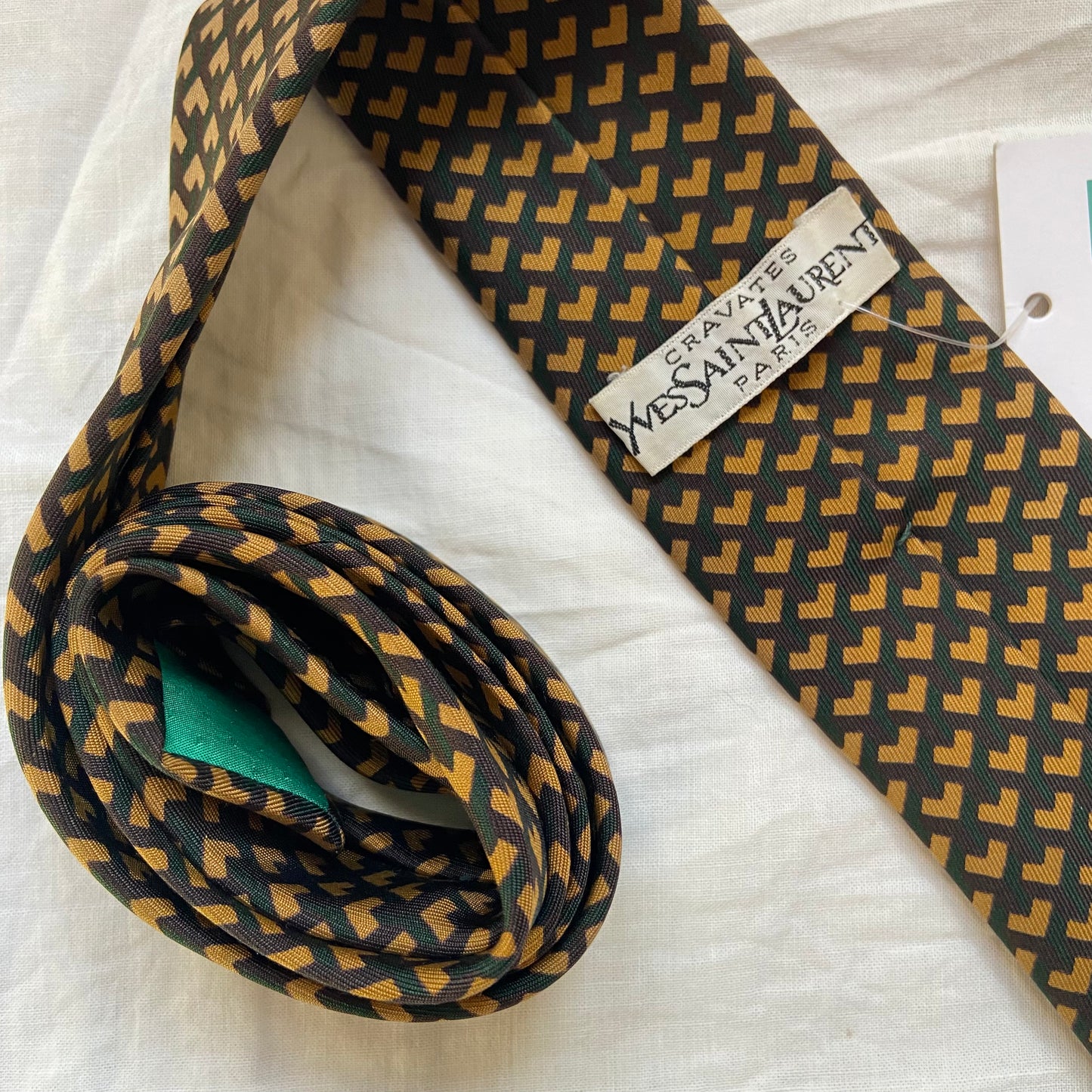 Cravatta geometrica Yves Saint Laurent